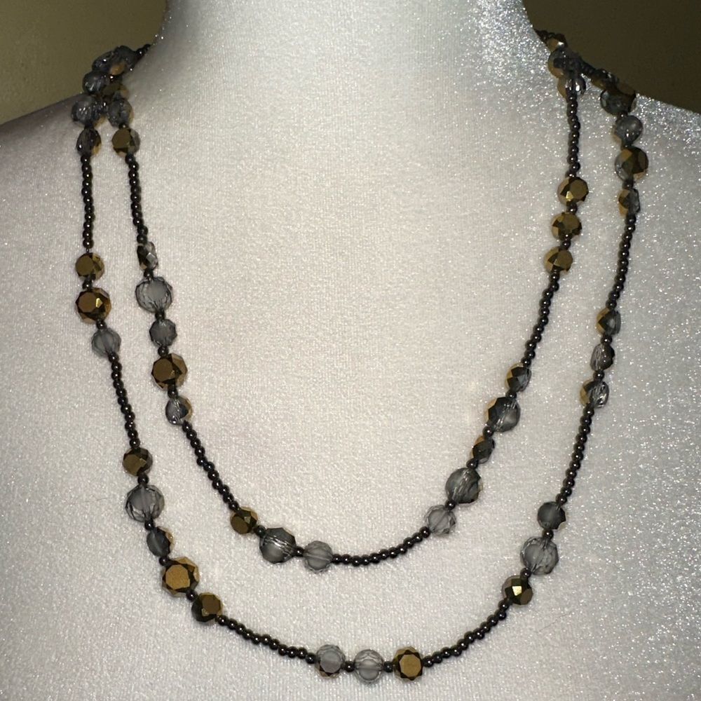 NWTs Long Beaded Necklace